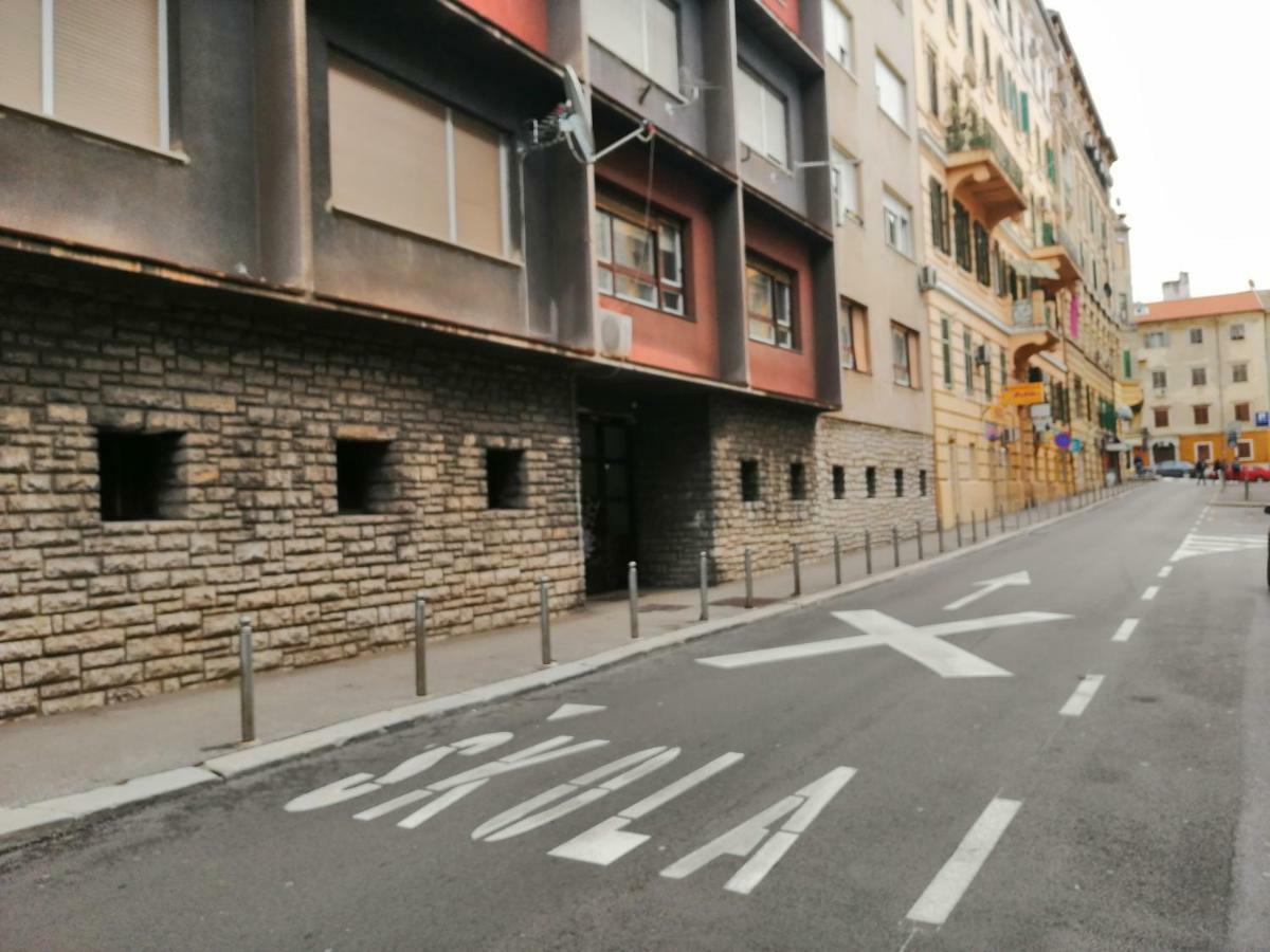 My Sun Apartment Rijeka Exterior foto